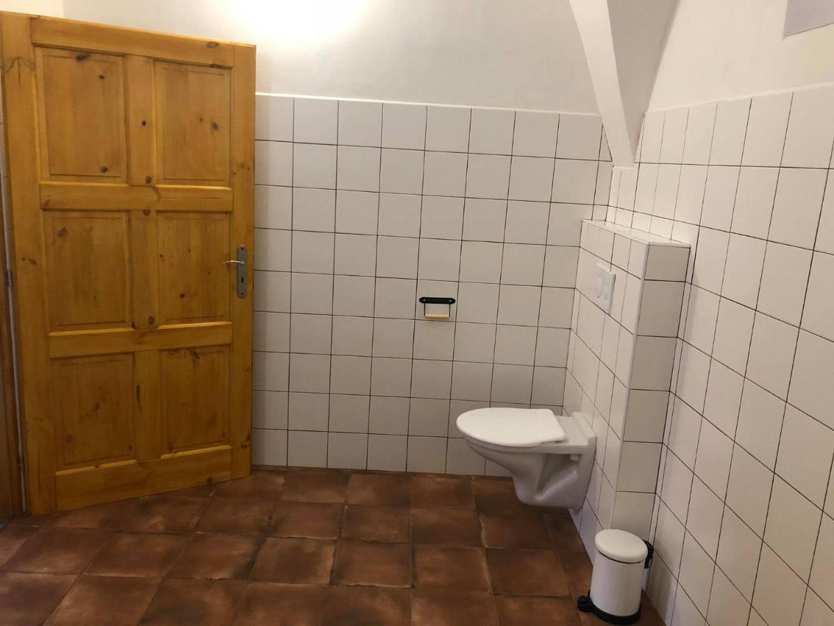 Penzion A Hospoda Na Statku Hluboká nad Vltavou Kültér fotó